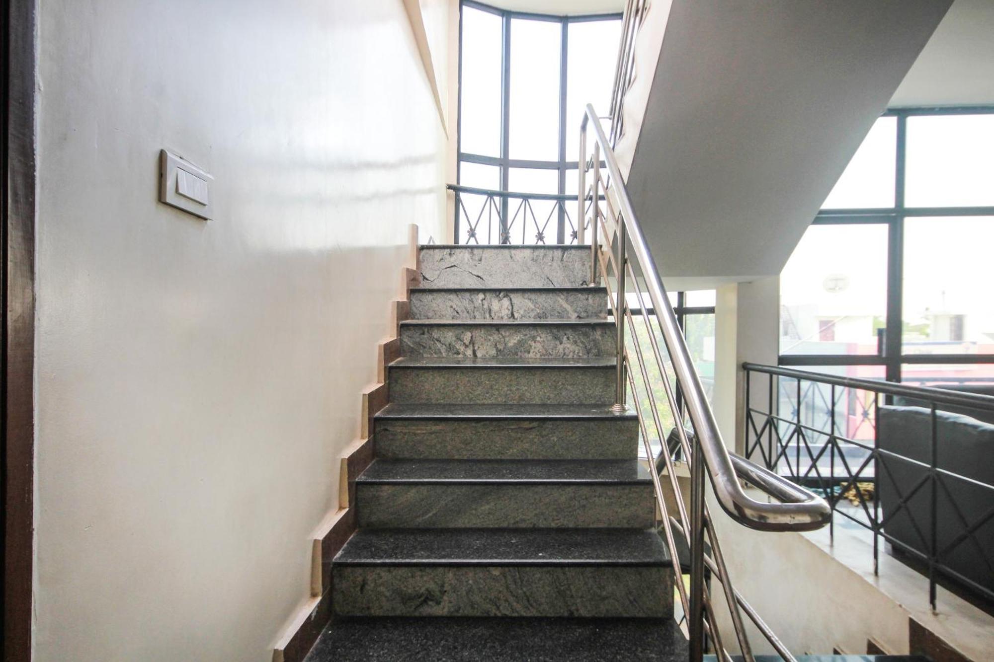 Hotel O Lk Residency Tindivanam エクステリア 写真